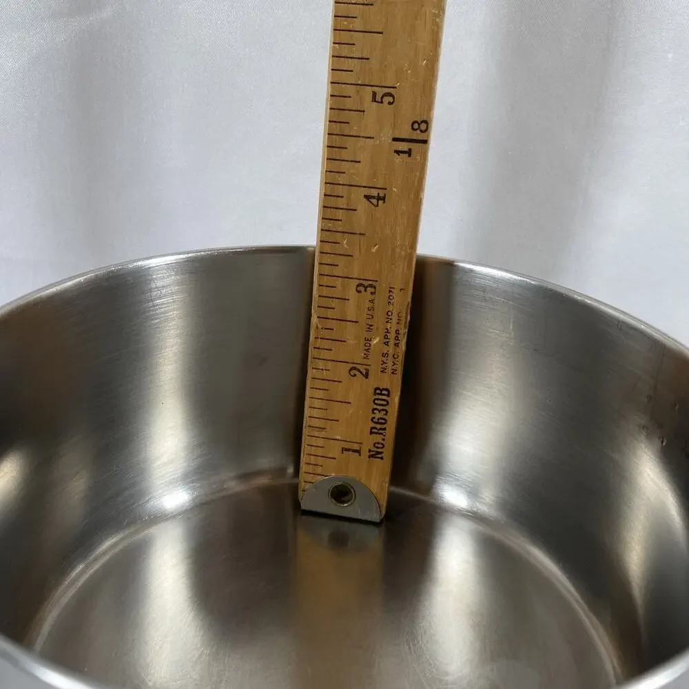 1801 Revere Ware 1 1/2 Qt Copper Bottom Pot Lid Clinton 98 f Stainless *Crack*